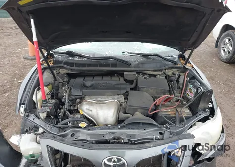 2011 Toyota Camry Le from USA, damaged, VIN 4T1BF3EK1BU582815